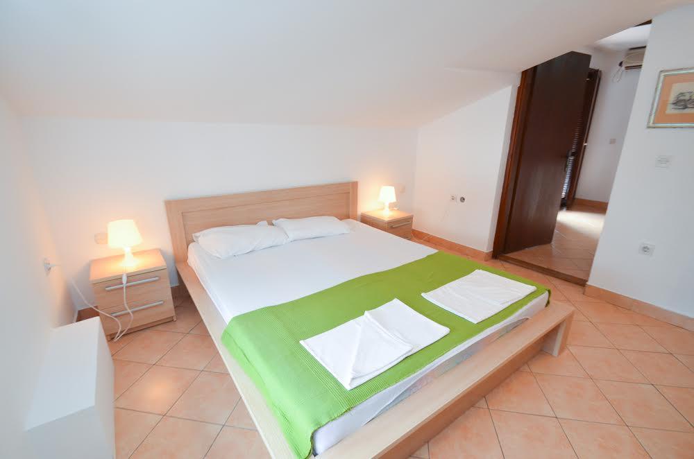 Milan'S Apartments Sveti Stefan Eksteriør billede